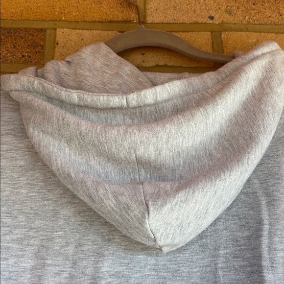 Quince Light Gray Women's Hoodie Sweater soft cozy sweatshirt  M - Picture 6 of 9